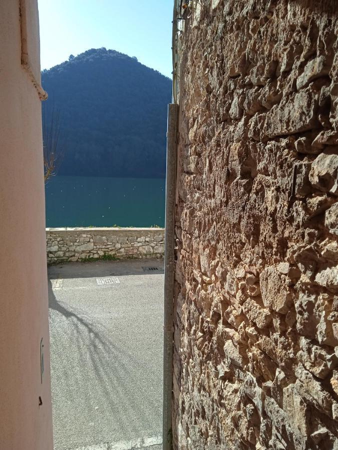 Le Finestre Sul Lago Piediluco Kültér fotó