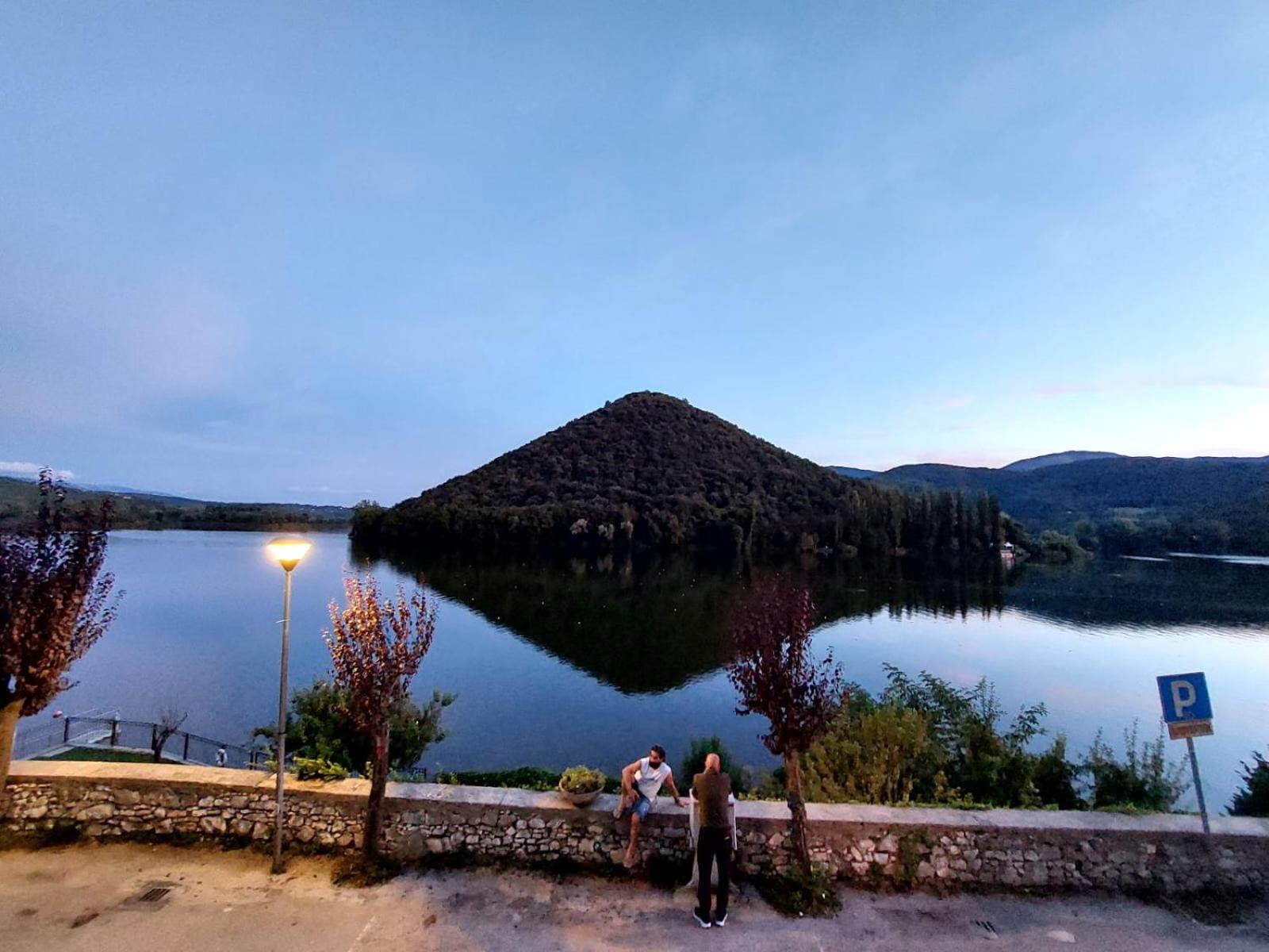Le Finestre Sul Lago Piediluco Kültér fotó